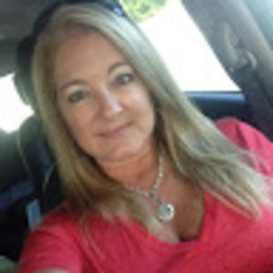 Meet your Posher, Traci